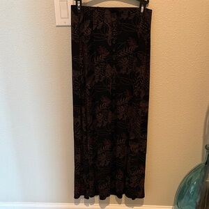Chic JM Collection Black Floral Maxi Skirt